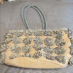 Women’s floral tote bag